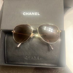 Chanel aviator sunglasses